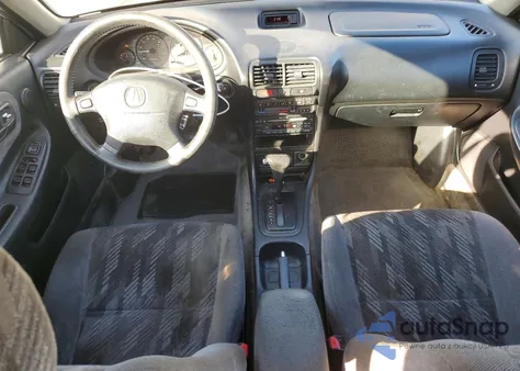 2000 Acura Integra Ls z USA, uszkodzony, nr VIN JH4DB7659YS004618